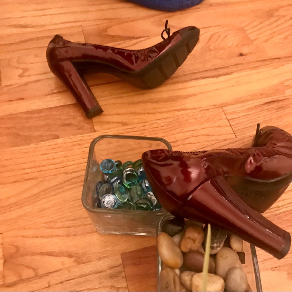 BCBG Patent Leather Pump - Picture 8 of 8